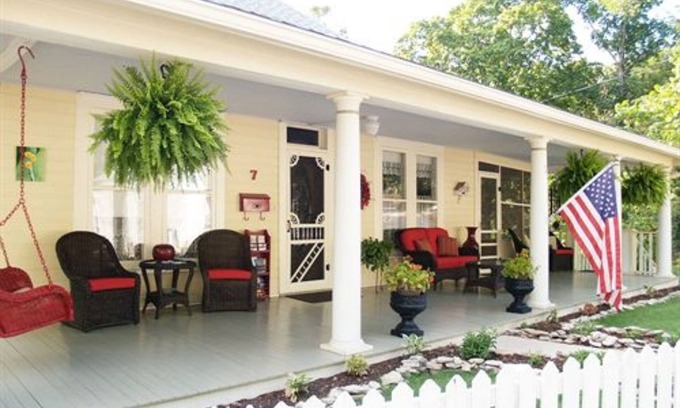 Eureka Springs Historic District Cama Y Desayuno | Red Bud Manor