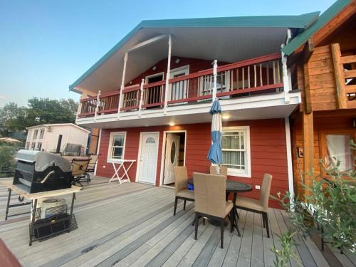 Ulcinj Casa | Red cabin