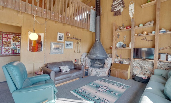 Red Feather Lakes Cabina | Red Feather Lakes Cabin w/ Deck & Views!