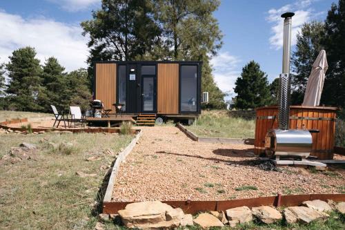 Bungendore Casa | Red Gum at Aranya Acres by Tiny Away