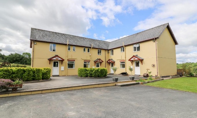 Disserth and Trecoed Casa | Red Kite Cottage