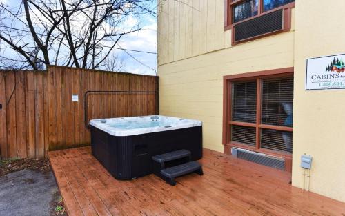 Gatlinburg Villa | Red Oak Lodge