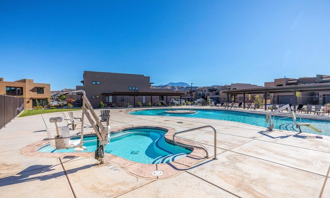 St. George Casa | Red Rock Rooftop