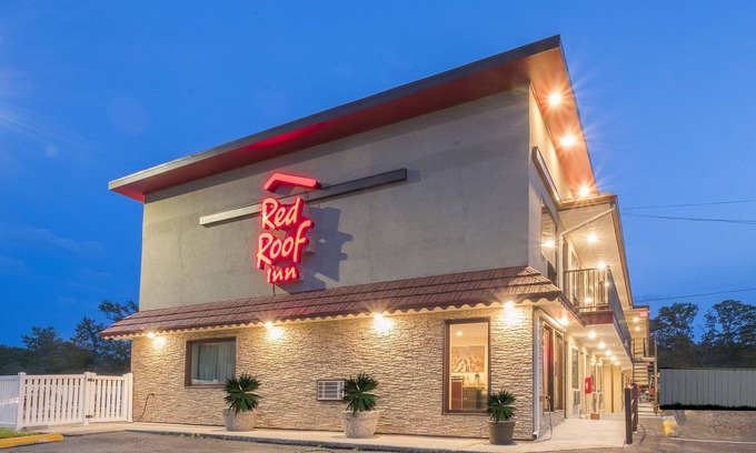 Rio Grande Hotel | Red Roof Inn Wildwood - Cape May/ Rio Grande