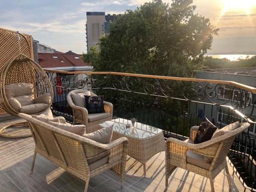 Moda Hotel | Red Stone Hotel