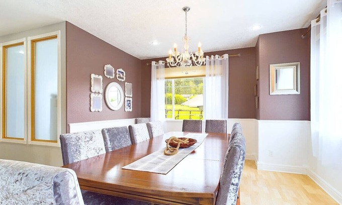 Philomath Apartamento | Country Estate Sleeps up to 25