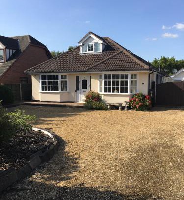 Allostock Apartamento | Redcot holiday bungalow