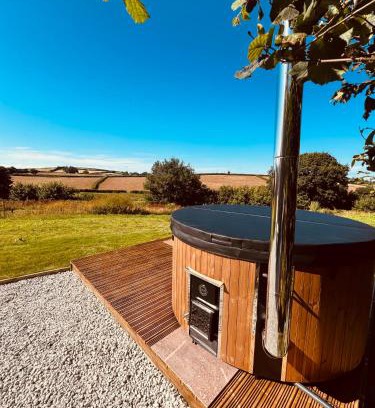 Sticklepath Villa | Reddaway Byre- brand new conversion
