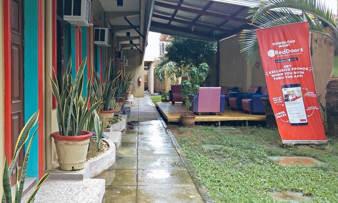Lapu-Lapu Hotel | RedDoorz @ Bankal Lapulapu