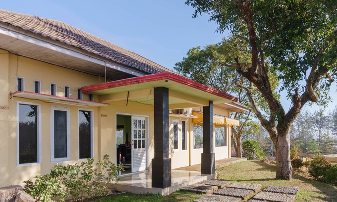 Bengkulu Casa | RedDoorz @ Hotel Putri Gading Bengkulu