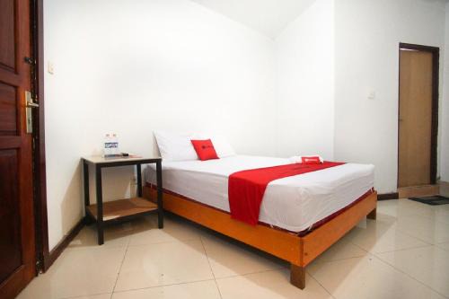 Kotaraja Casa | RedDoorz near Mal Abepura