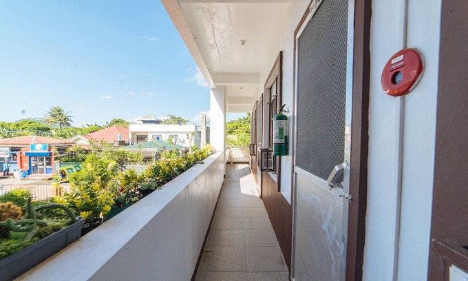 Legazpi Casa | RedDoorz @ Pag Asa Rawis Legazpi