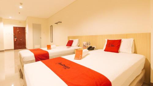Malate Hotel | RedDoorz Plus @ Kaizen Suites Taft Avenue