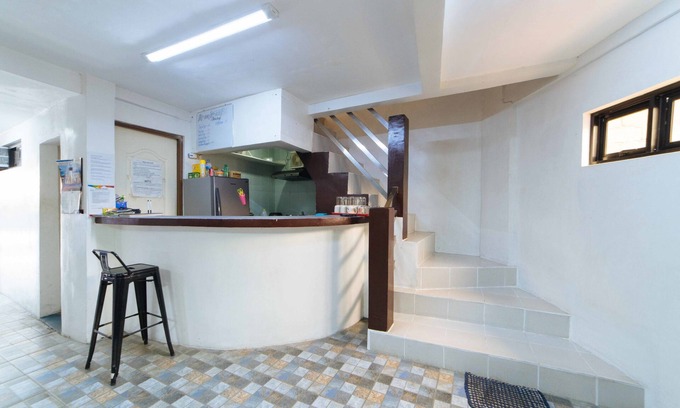 Binan City Casa | RedDoorz @ San Antonio Binan