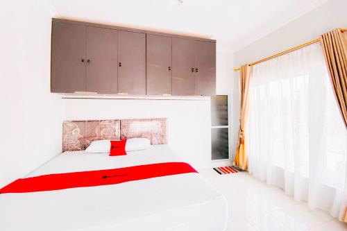 Bukittinggi Hotel | RedDoorz Syariah at GCL Bukittinggi