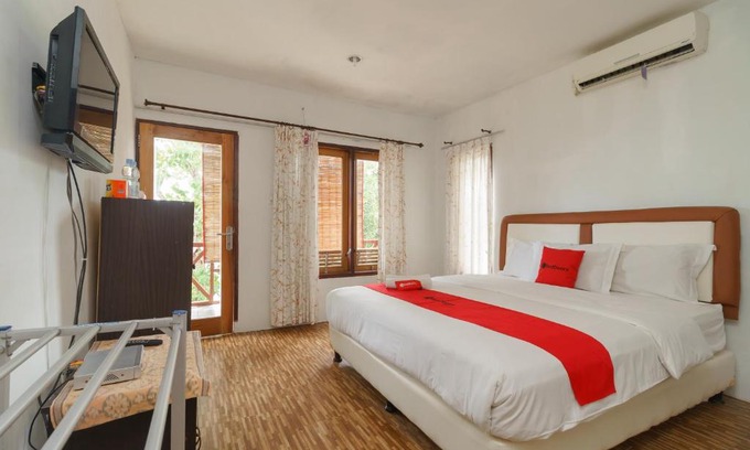 Sabang Casa | RedDoorz Syariah at Sumur Tiga Beach Sabang Aceh