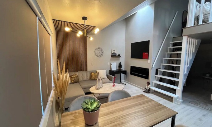 Bridlewood Ranch Estates Apartamento | Redman beautiful guest house