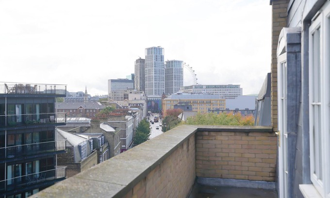 Waterloo Apartamento | *REDUCED*12 minutes to London Bridge - Immaculate City Balcony Apartment, Zone 1