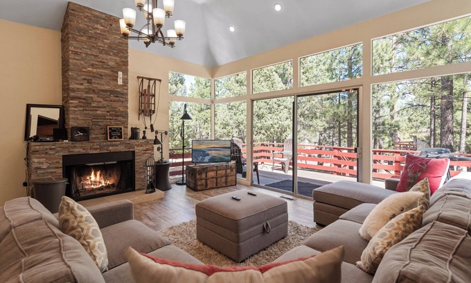 Big Bear Cabina | Redwood Elegance