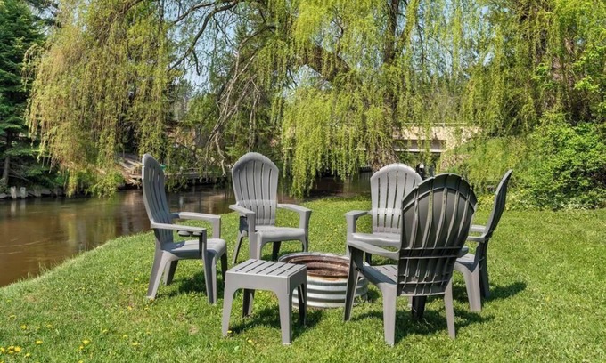 Indian River Casa | Reed's on the River Cabin 6