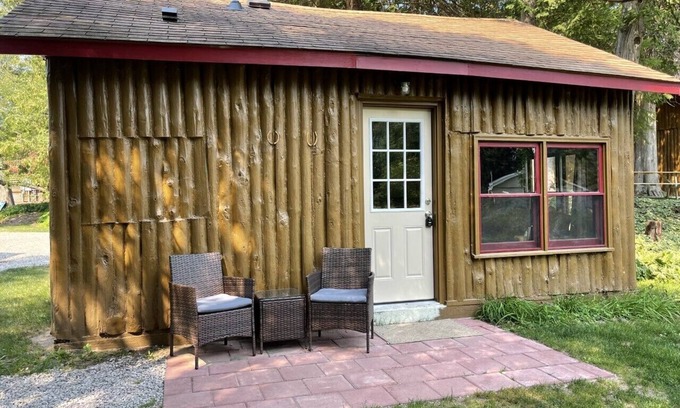 Indian River Casa | Reed's on the River Cabin 2