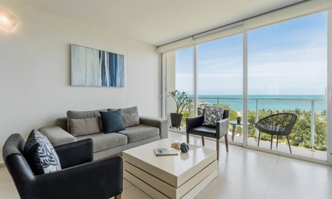 Puerto Juárez Apartamento | REEF Beachfront 3BDR apartment by CASA PARAISO