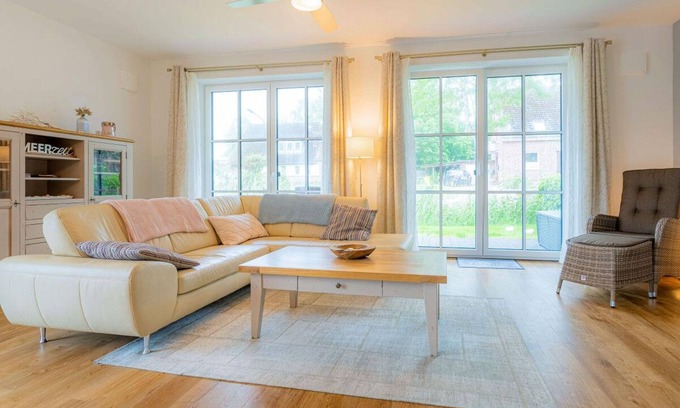 Eiderstedt Apartamento | Reetdachhaus Friesentraum