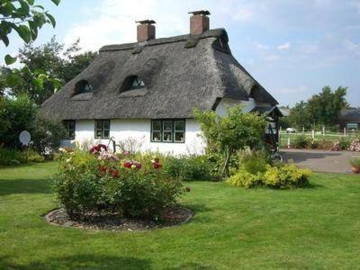 Helse Casa | Reetdachhaus Petra