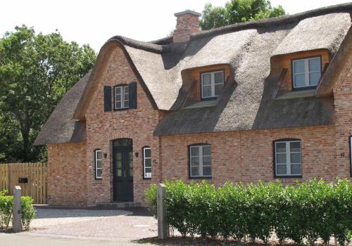 St. Peter-Ording Casa | Reetdachhaus Suutje Reetdachhaus Suutje