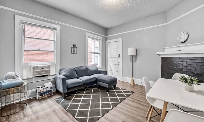Springfield Apartamento | Refined 1-Bedroom Space on 10th Street
