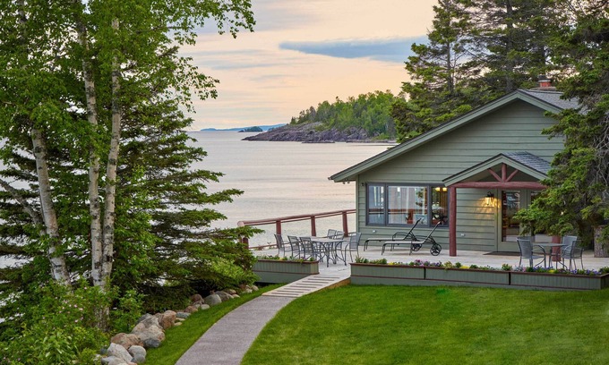 Schroeder Casa | Cabina 'Reflejos' en el Lago Superior - Cerca de Lutsen