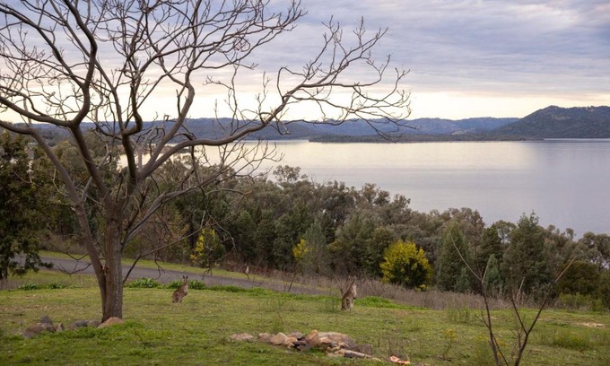 Mumbil Otro | Reflections Lake Burrendong - Holiday Park