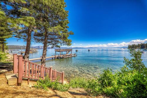 Carnelian Bay Casa | Reflections Lakeview Cabin - Private Beach Access, Hot Tub & Buoy!