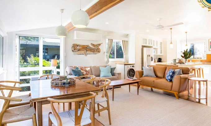 Basin View Casa | Reflections - Pet Friendly Waterfront