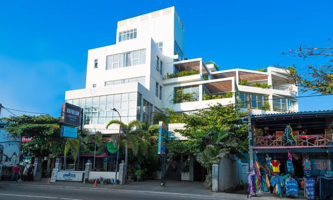 Nalagasdeniya Hotel | Refresh Hotel Hikkaduwa