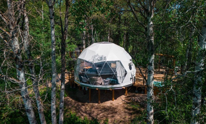 Central Alberta Casa | Refuge Bay Aer XL Dome - Luxury Off Grid Escape