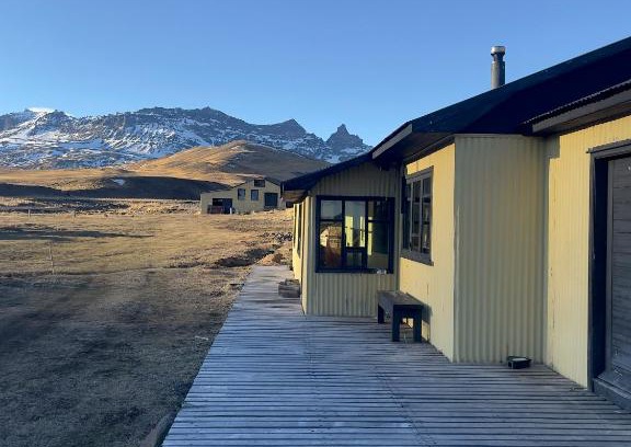 Chilean Patagonia Chalet De Esquí | Refugio Estancia La Cumbre