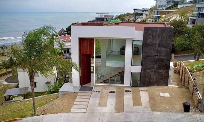 Jama Casa | Refugio Sova
