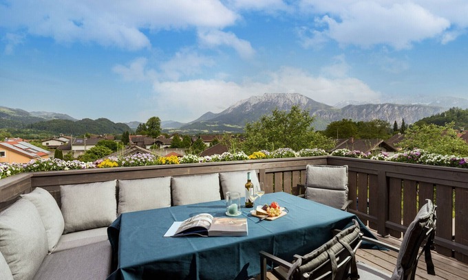 Oberaudorf Apartamento | Refugium am Wilden Kaiser, 112 m² vacation apartment with two bedrooms and sauna