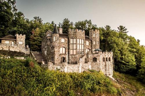 Bolton Landing Casa | Regal Suite Rental in Breathtaking Castle near Lake George, Upstate New York