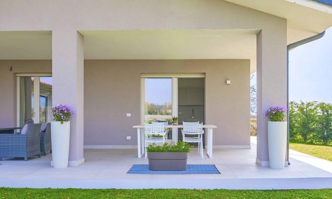 Colà Di Lazise Apartamento | Regarda - Lagobaldo apartamento de dos habitaciones con piscina y jardín