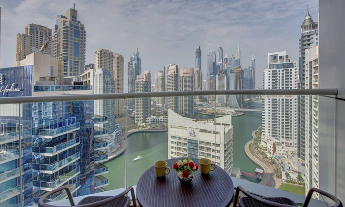 Dubai Marina Hotel | Regency Luxury Suites