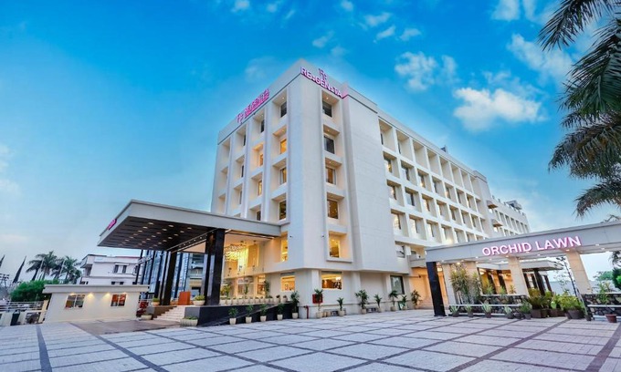 Dehradun Hotel | Regenta Dehradun by Royal Orchid Hotels Limited