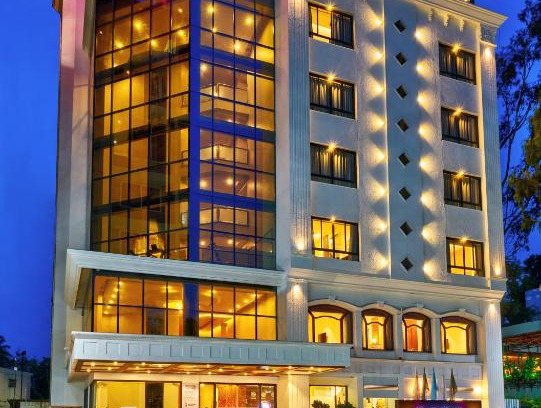 Kolhapur Hotel | Regenta Place Raysons Kolhapur