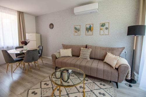 Zalakaros Apartamento | Regina Apartman