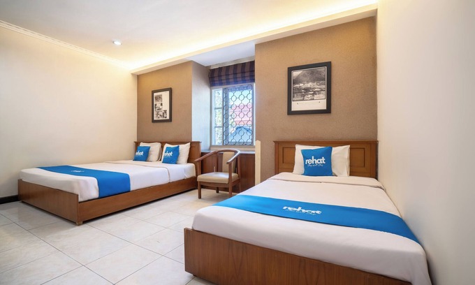 Malabar Hotel | Hotel Sepuluh Bandung
