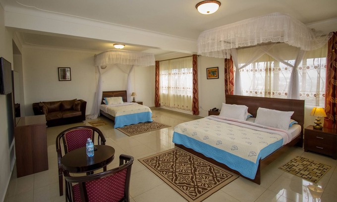 Fort Portal Hotel | Reinah Tourist Hotel