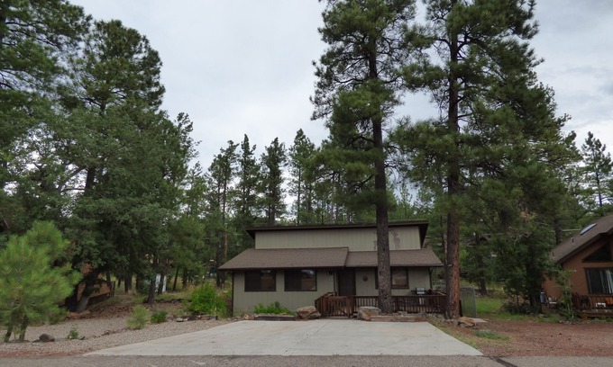 Munds Park Cabina | Retiro-reno Un Relajante cabina familia cerca, Flagstaff, Sedona, el Gran Cañón