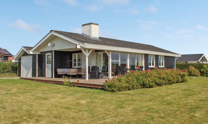 Ronde Casa | "Reinhold" - 200m from the sea by Interhome