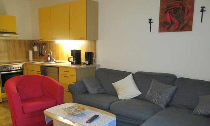 Weissenstadt Apartamento | Reiterhof Finkenmühle Fewo Wicky - Ferienwohnung Wicky mit Balkon